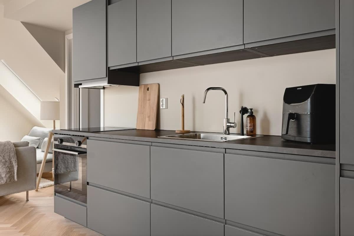 Dinbnb Apartments I Mid-City Luxury With Mini Balcony And Smart Tv & Sound System Bergen Buitenkant foto