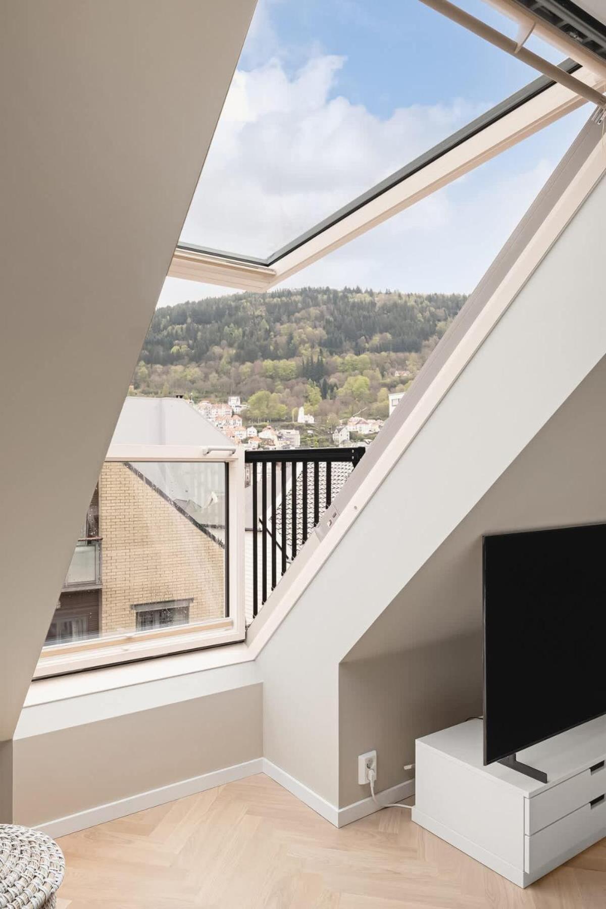 Dinbnb Apartments I Mid-City Luxury With Mini Balcony And Smart Tv & Sound System Bergen Buitenkant foto